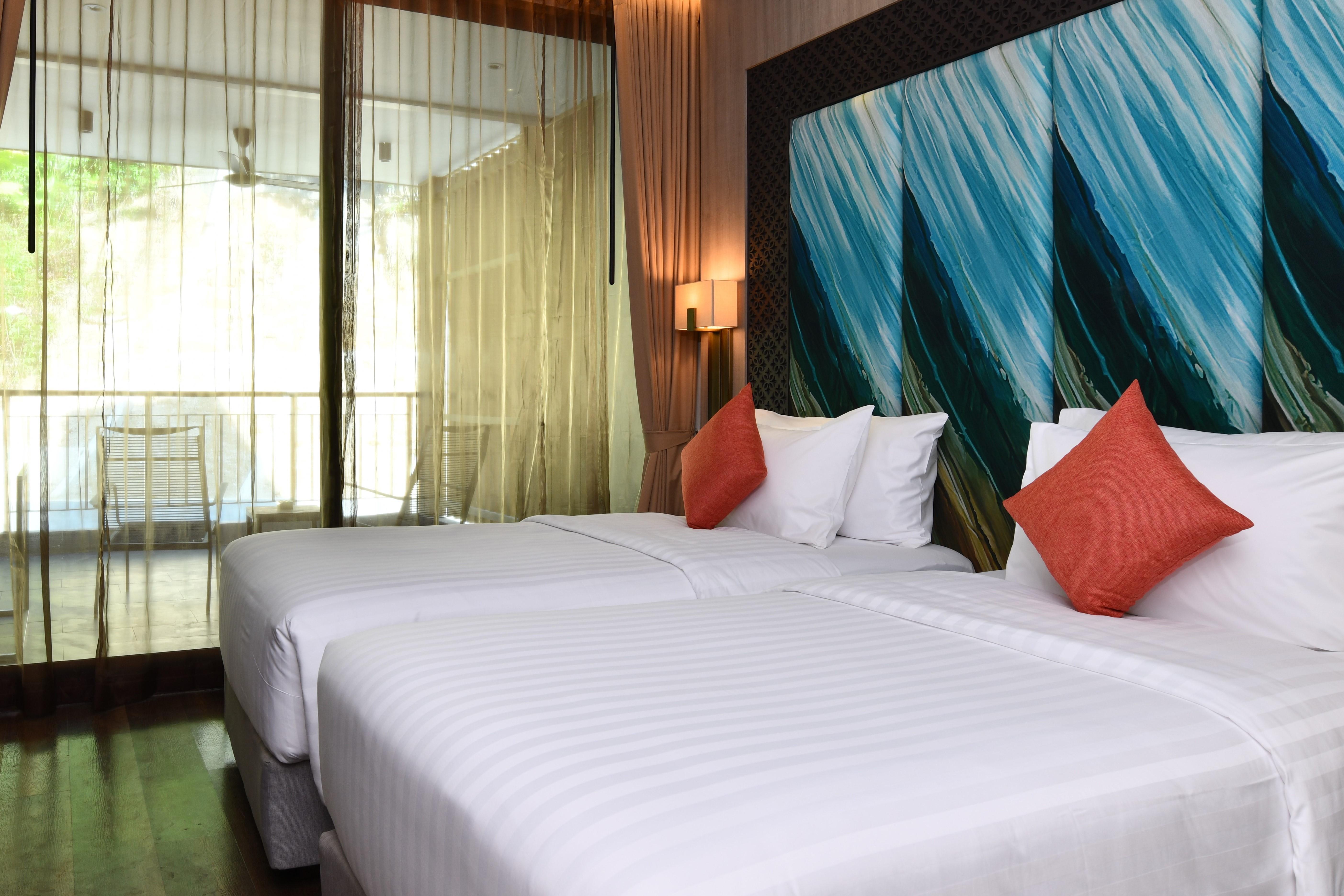 Skyview Resort Phuket Patong Beach Luaran gambar Deluxe Room